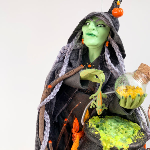 Halloween Witch with a bubbling cauldron - Hanging Ornament - Halloween decoration-Limited Edition-kenfolks