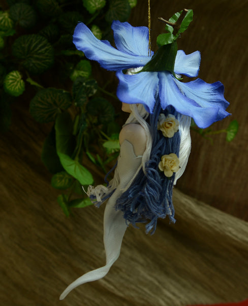 Blue Spring flower with nested in Grey lambs ear-Limited Edition-kenfolks