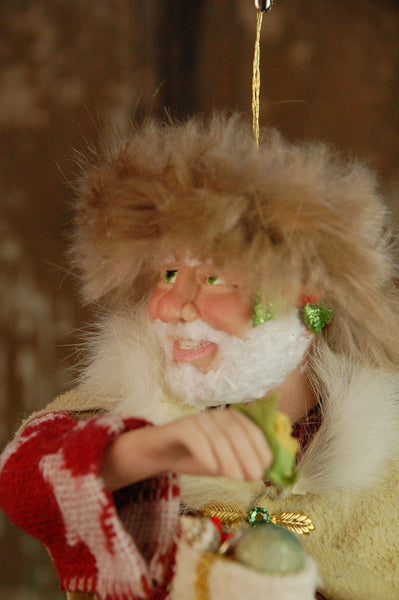Santa Claus - short white beard and Davey Crocket hat-Limited Edition-kenfolks