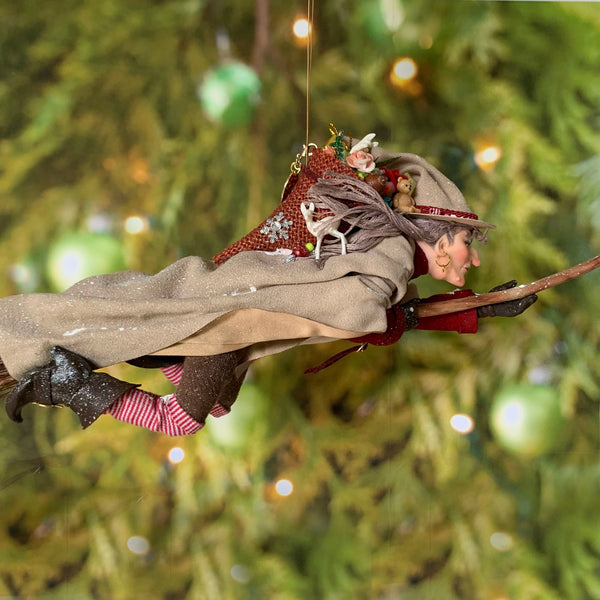 La Befana Italian Santa Claus - Italian folklore - Buona Befana - Flying witch with basket full of presents-Limited Edition-kenfolks