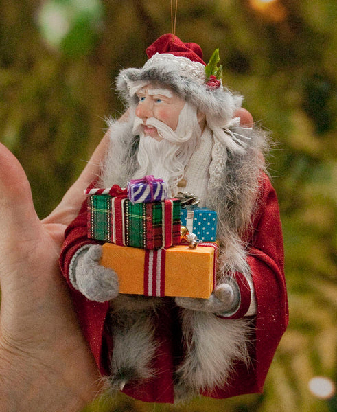 Santa Claus Christmas Ornament - Carrying an arm full of presents - Red velvet coat & cap with green jingling bell - Flowing white beard-Limited Edition-kenfolks